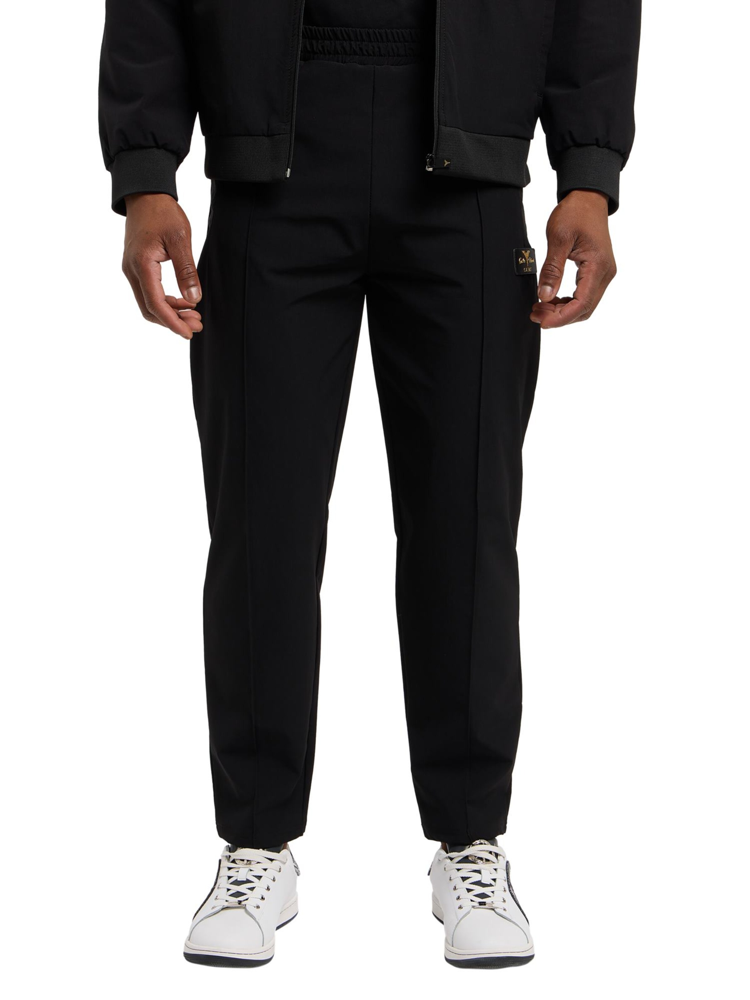 Carlo Colucci Regular Broek 'Ditadi' in Zwart: voorkant