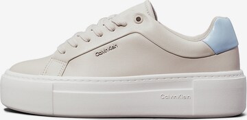 Calvin Klein Sneakers laag in Beige: voorkant