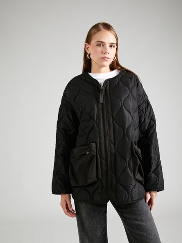 REPLAY Between-Season Jacket in Black: front