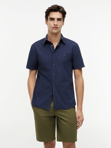 TOMMY HILFIGER Regular Fit Hemd in Blau: Vorderseite