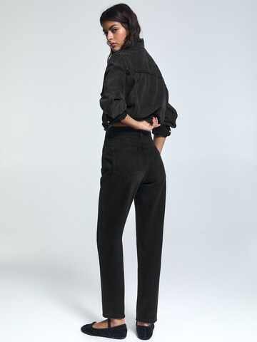 Pull&Bear Loose fit Jeans in Black