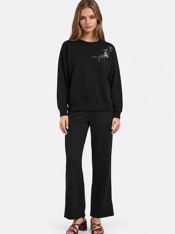 Lady Bersan Leisure suit in Black