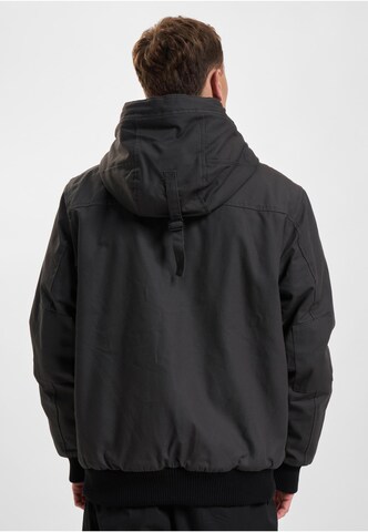 Brandit Zimní bunda – šedá