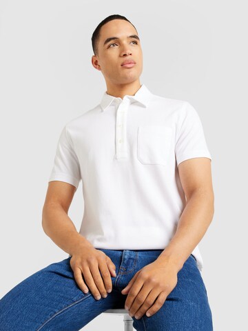 Banana Republic Shirt in White: front