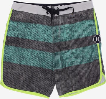 Hurley Shorts in 33 in Green: front