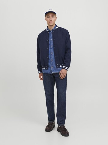 JACK & JONES Prehodna jakna 'ZAC' | modra barva