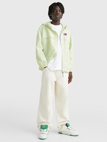 Tommy Jeans Between-Season Jacket 'Chicago' in Green