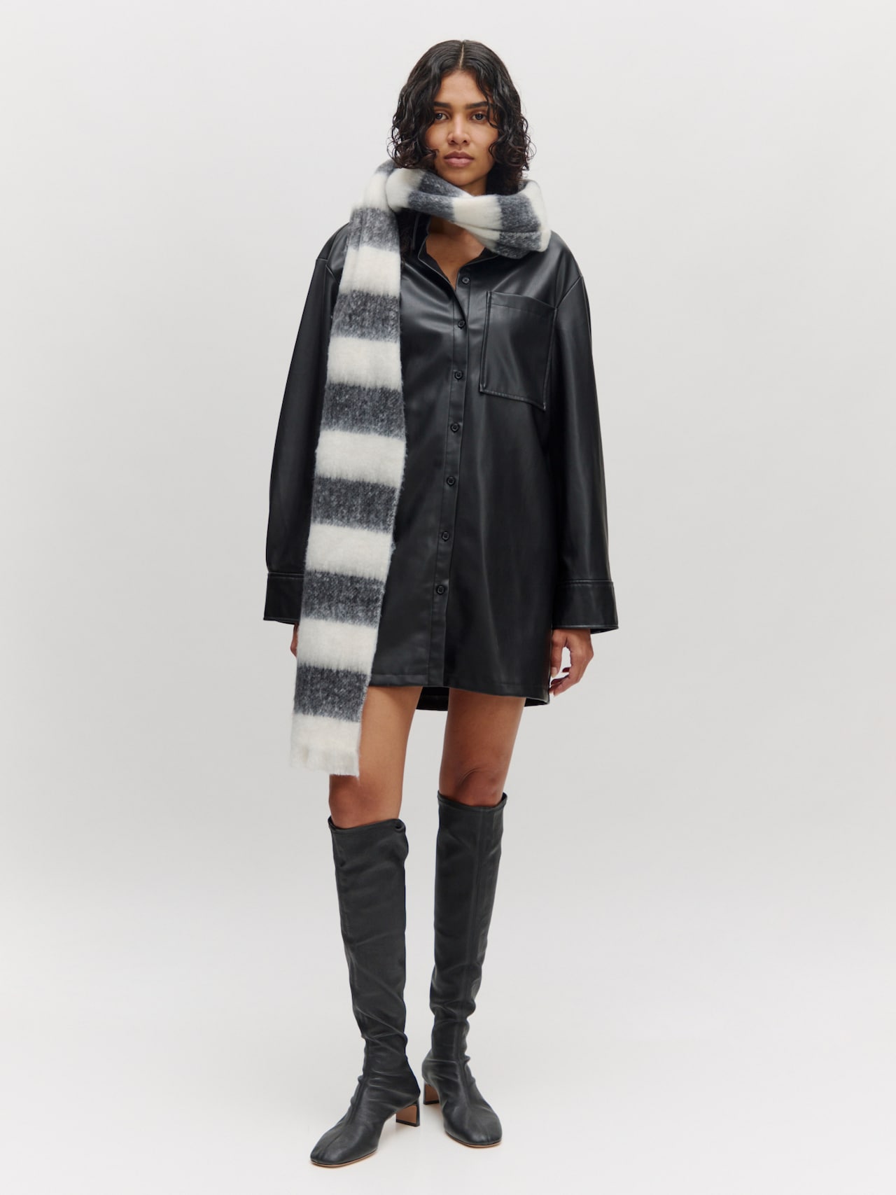 EDITED Produkte Kleid 'Aleya ' schwarz