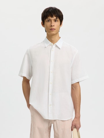 Coupe regular Chemise 'SLHCLAY' SELECTED en blanc : devant