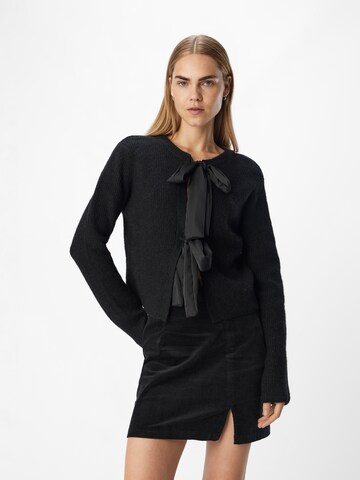 OBJECT Strickjacke 'Parvi' in Schwarz: Vorderseite