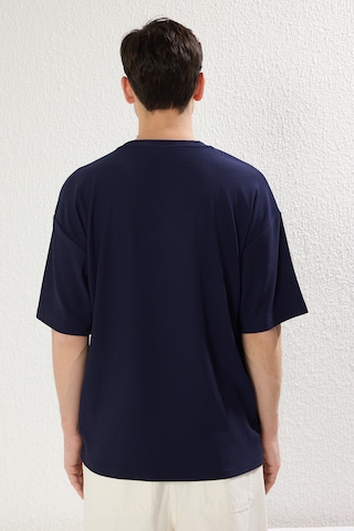T-Shirt Trendyol en bleu