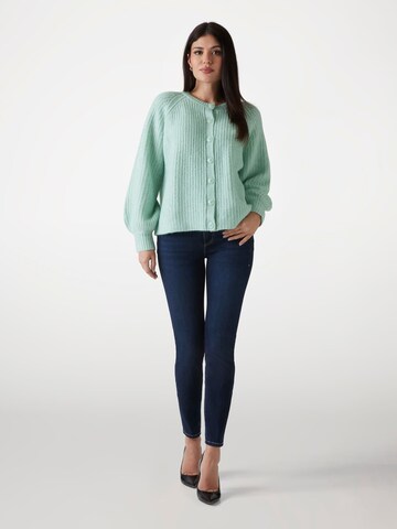 GUESS Strickjacke in Grün