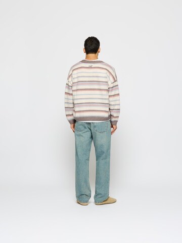 Burocs Knit Cardigan 'Fuzzy V-Neck' in Beige