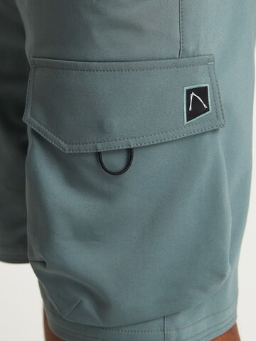 Regular Pantalon 'Rift.S Flow' CHASIN' en vert