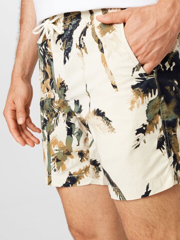 s.Oliver Regular Shorts in Beige