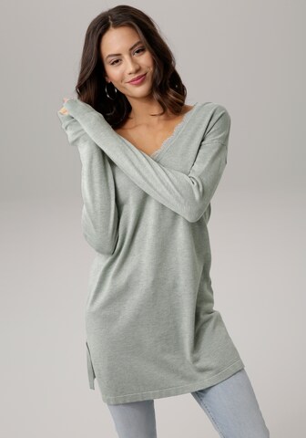 LAURA SCOTT Sweater in Green: front