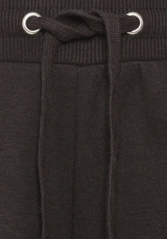 VIVANCE Regular Pants in Black