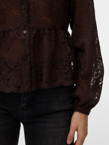 Chemisier 'BLOOM' VERO MODA en marron
