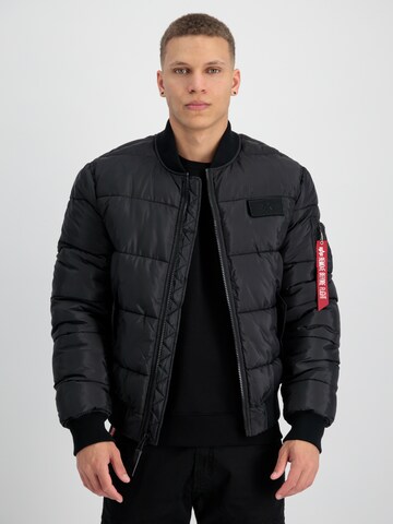 ALPHA INDUSTRIES Tussenjas 'MA-1' in Zwart: voorkant