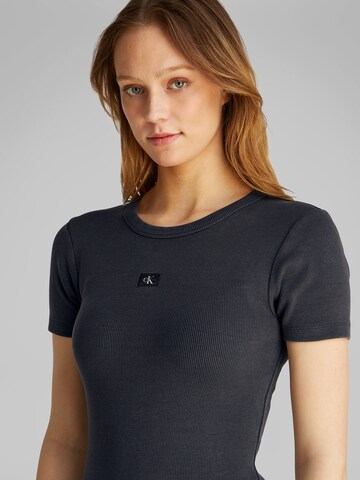 Calvin Klein Jeans Klänning i grå