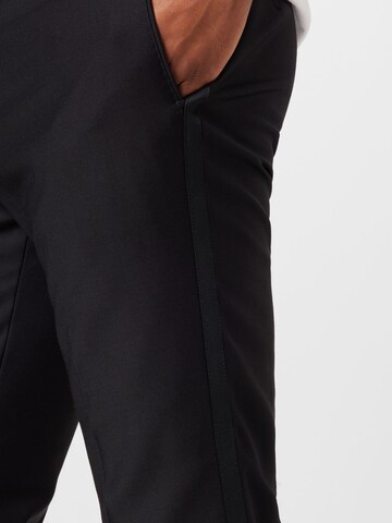 Oscar Jacobson Regular Pleated Pants 'Duke' in Black