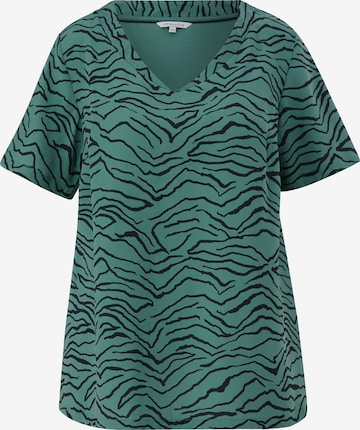 TRIANGLE Shirt in Green: front