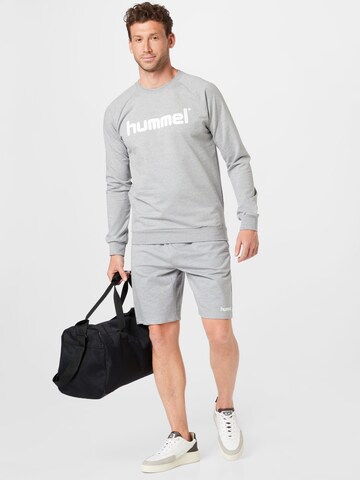 Hummel - Camiseta deportiva en gris