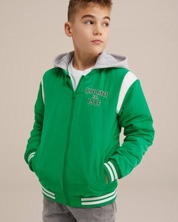 WE Fashion Between-season jacket in Green: front