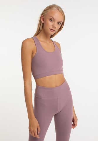 IZIA Top in Pink: front