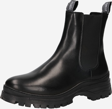 Barbour Chelsea Boots in Black: front