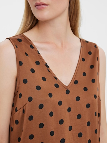 Top di VERO MODA in marrone