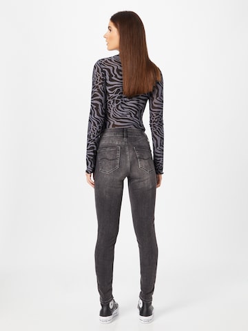 QS Skinny Jeans 'Sadie' in Grau