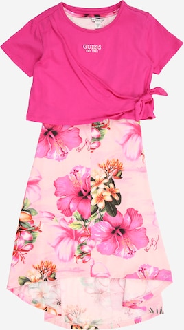 GUESS Mekko värissä vaaleanpunainen: etupuoli