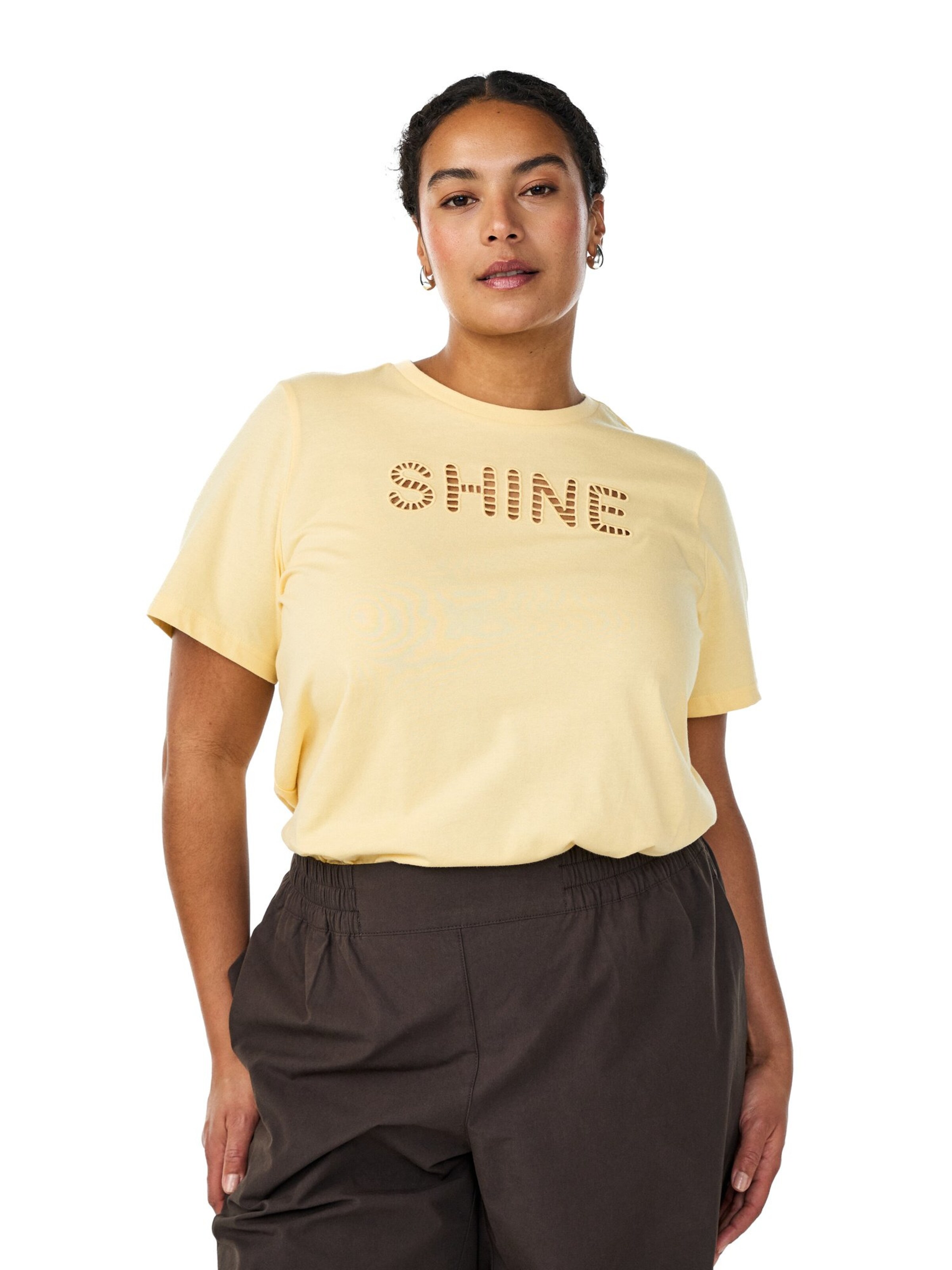 Zizzi Shirt 'MTEA' in Yellow: front