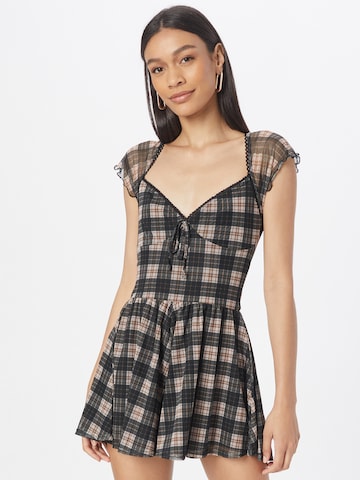 Salopeta 'MILLIE' de la BDG Urban Outfitters pe negru: față