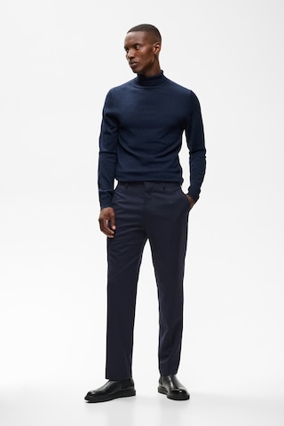 Matinique - regular Pantalón chino en azul