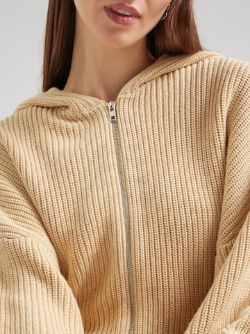 Giacchetta di Monki in beige