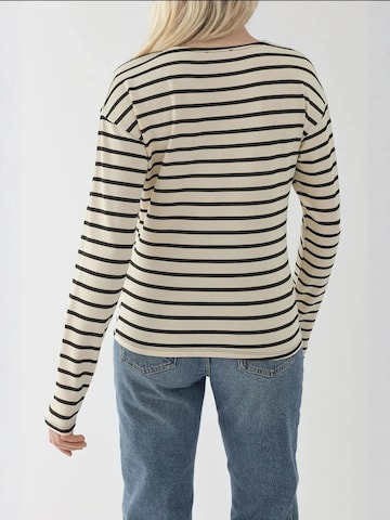 Hiccup Shirt in White