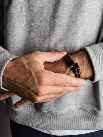 Akitsune Armband 'Simplicitas'‌‌‌‌‌‌‌‌‌ in Braun