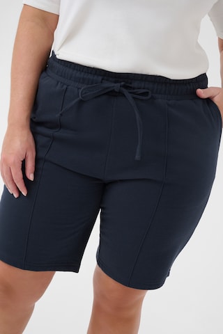 KAFFE CURVE Regular Trousers 'Ann' in Blue