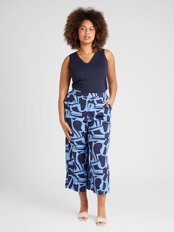 Tapered Pantaloni cutați 'CARNOVA LIFE' de la ONLY Carmakoma pe albastru