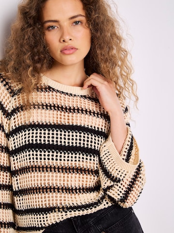 Pull-over Apricot en beige