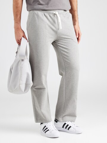 Hackett London Loosefit Hose 'CLASSIC' in Grau: Vorderseite