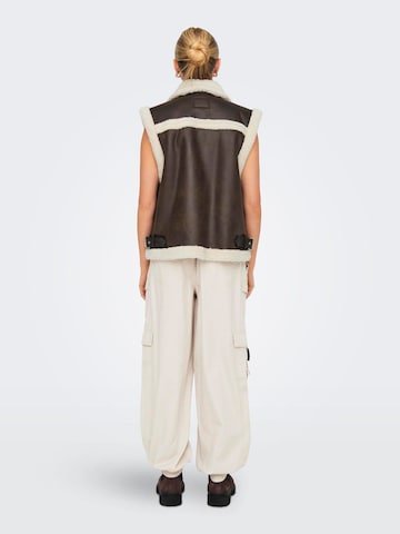 ONLY Vest 'ONLBetty' in Brown