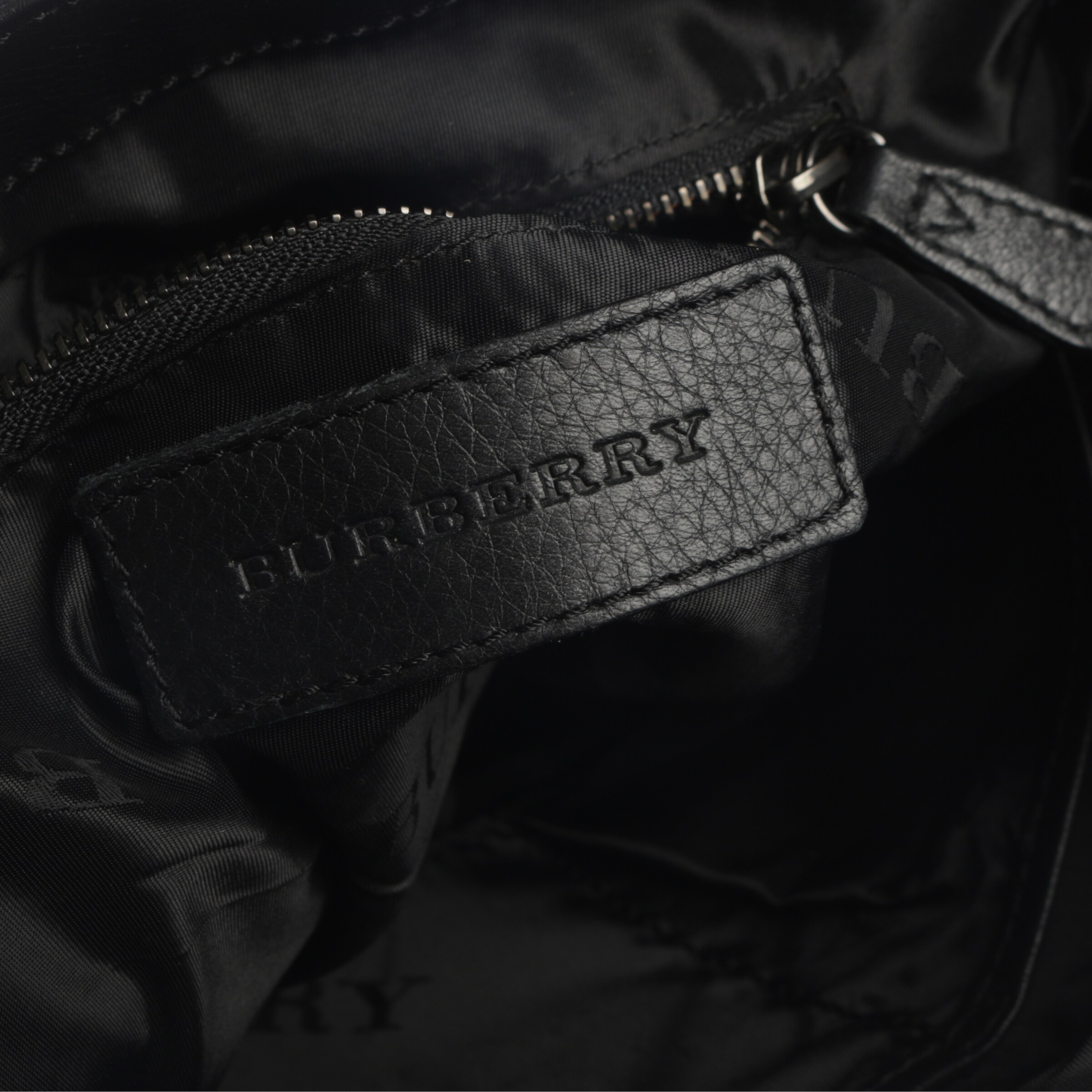 BURBERRY Bag in One size in Black