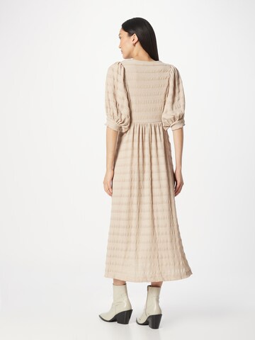 InWear - Vestido de punto en beige