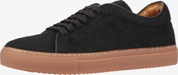 Living Kitzbühel Sneakers in Black: front