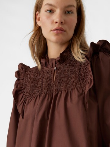 VERO MODA Blouse in Bruin