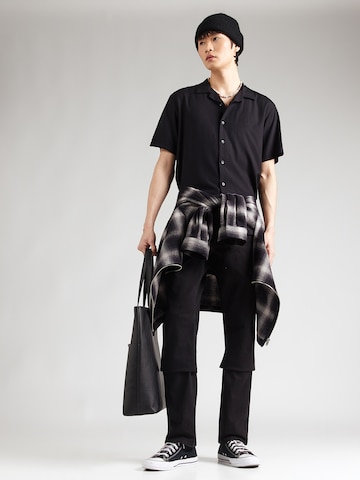 Volcom Regularny krój Koszula 'SINGLE STONE' w kolorze czarny