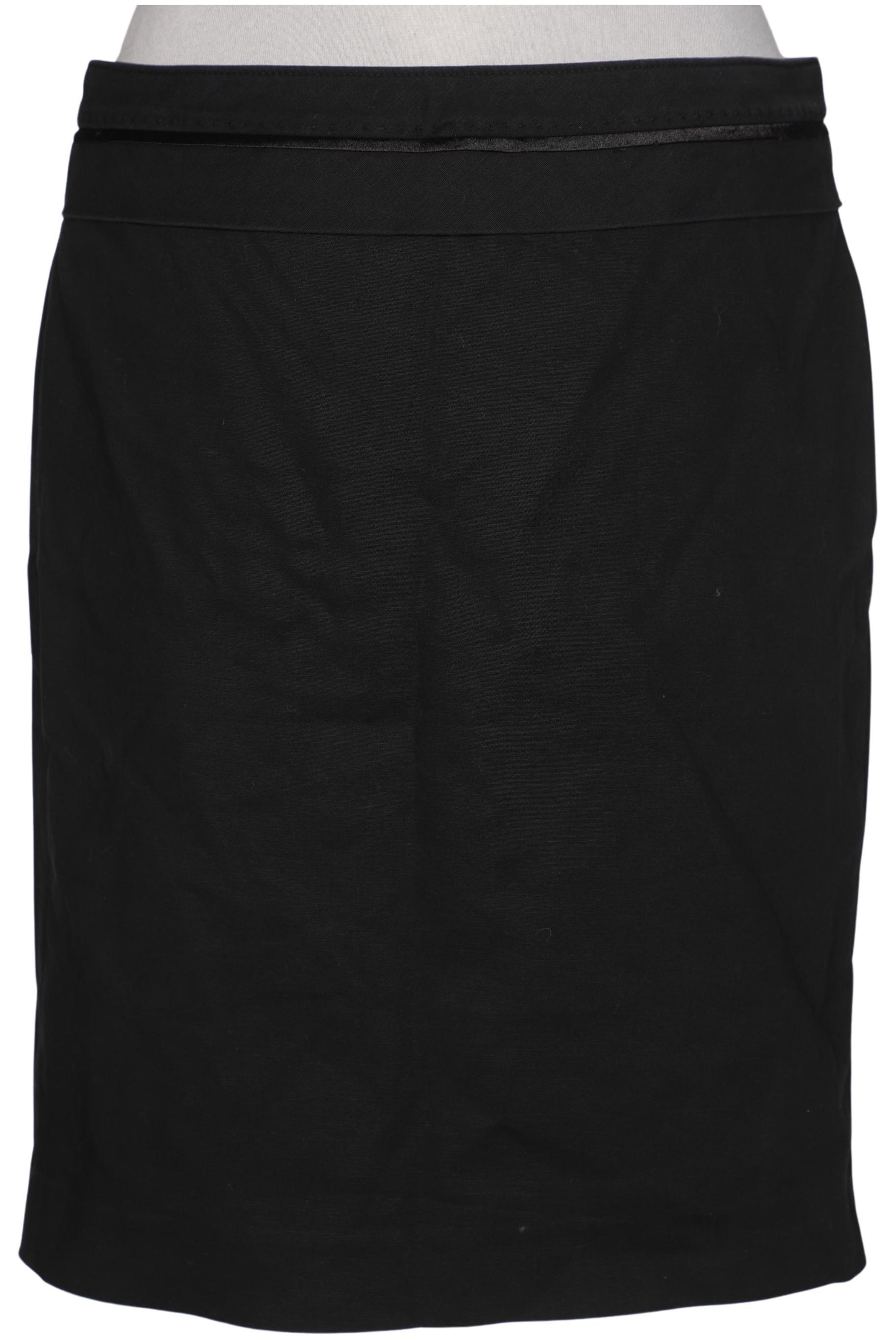 ARMANI EXCHANGE Skirt in M in Black: front